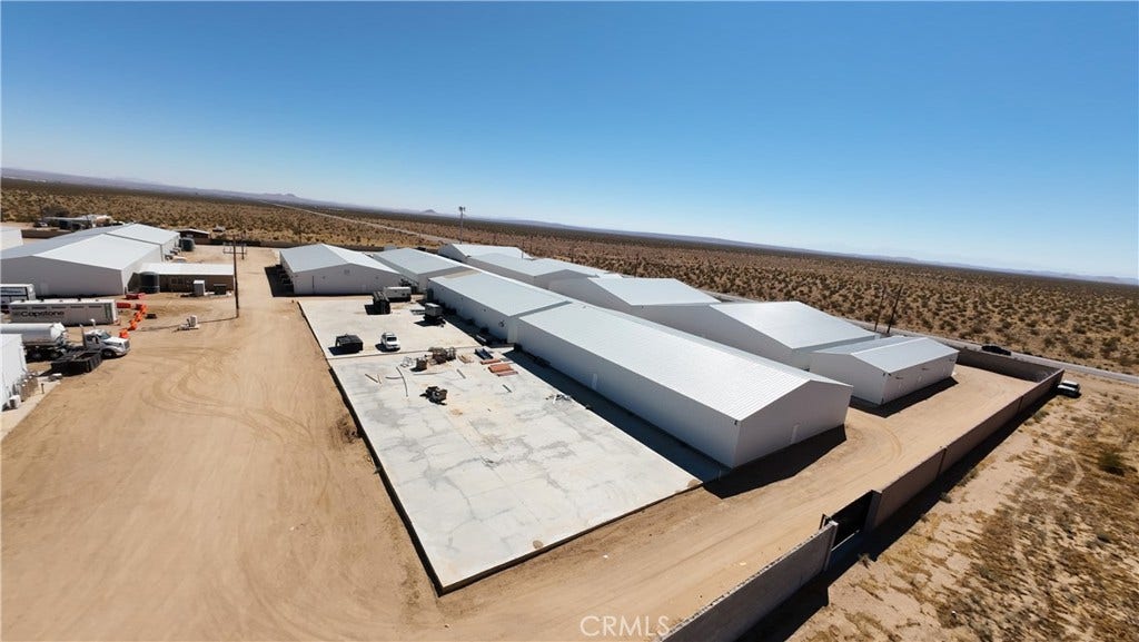 21001 Maverick Street, Mojave, CA 93501 21001 Maverick Street, Mojave, CA 93501