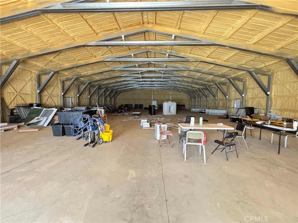 21001 Maverick Street, Mojave, CA 93501 21001 Maverick Street, Mojave, CA 93501