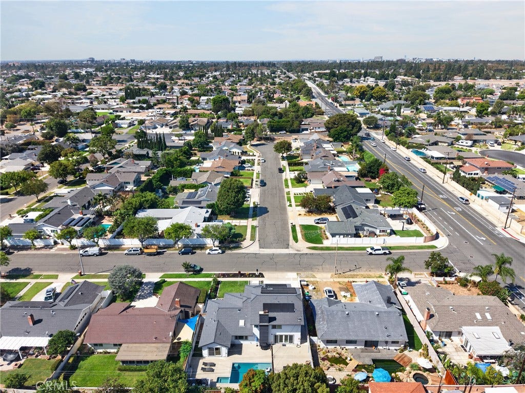 13532 Loretta, Tustin, CA 92780 13532 Loretta, Tustin, CA 92780