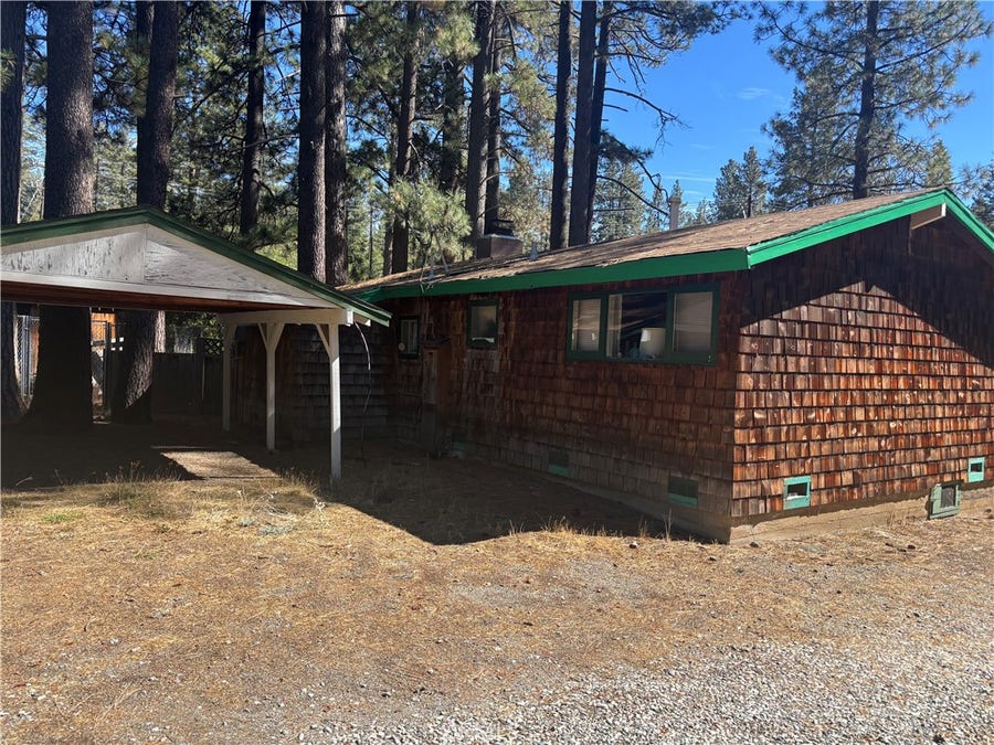 Property photo for 26580 Lake Lane, Idyllwild, CA