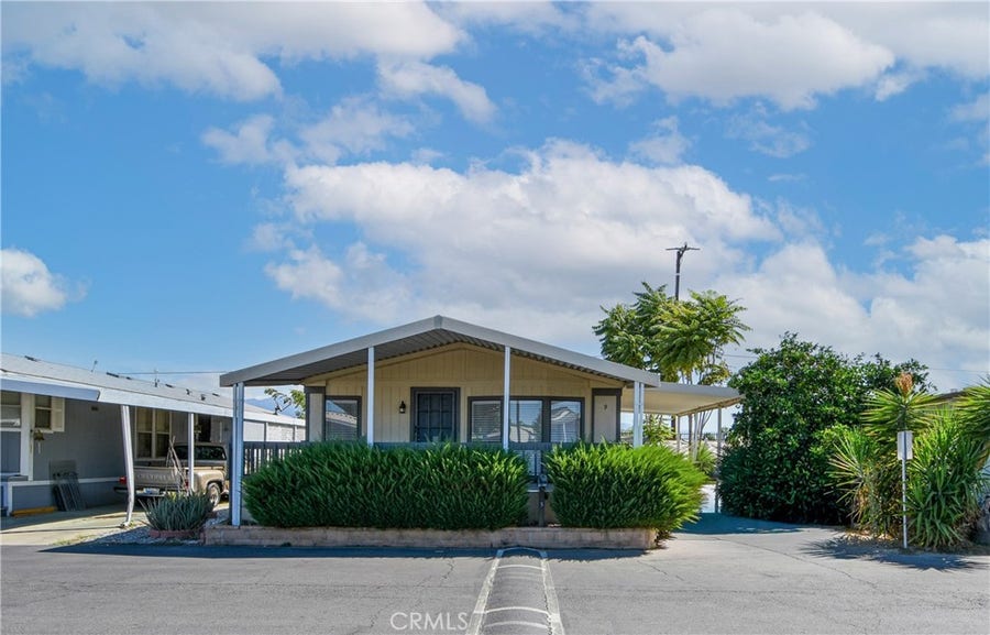Property photo for 530 DEVONSHIRE, #9, Hemet, CA