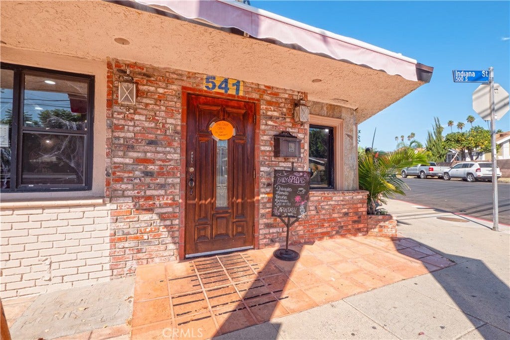541 S Indiana, Los Angeles, CA 90063 541 S Indiana, Los Angeles, CA 90063