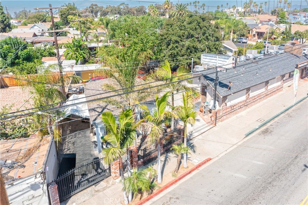 541 S Indiana, Los Angeles, CA 90063 545 - Office/Residential