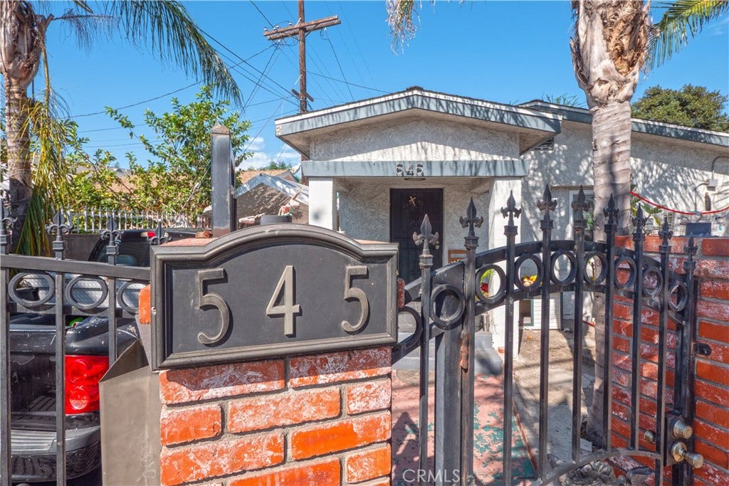 541 S Indiana, Los Angeles, CA 90063 541 S Indiana, Los Angeles, CA 90063