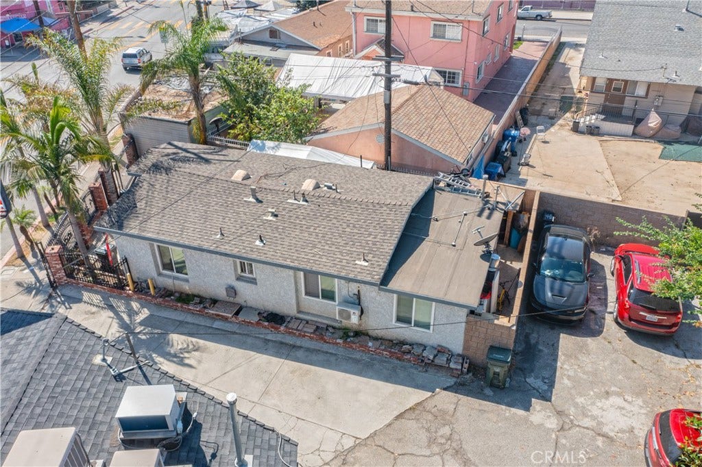 541 S Indiana, Los Angeles, CA 90063 541 S Indiana, Los Angeles, CA 90063