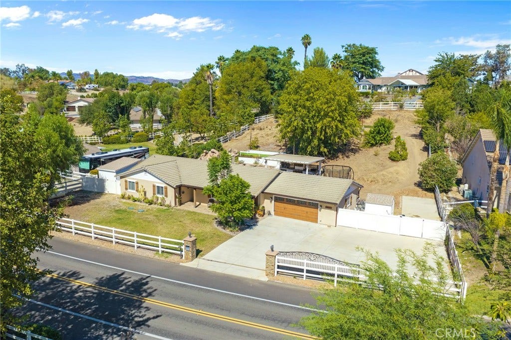 30270 Del Rey Road, Temecula, CA 92591 30270 Del Rey Road, Temecula, CA 92591