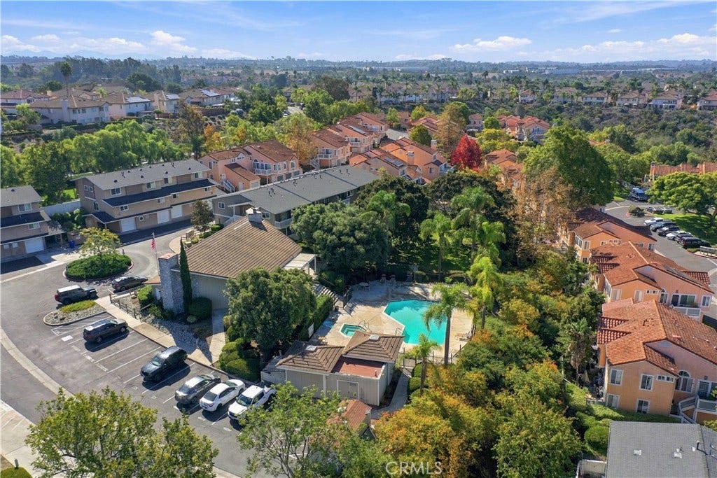 718 Buena Tierra Way, #179, Oceanside, CA 92057 Ariel View of Pool