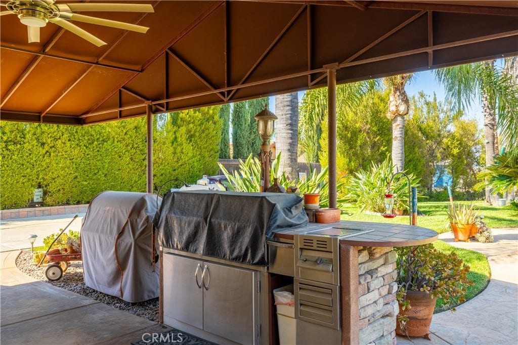 28690 Capano Bay Court, Menifee, CA 92584 BBQ