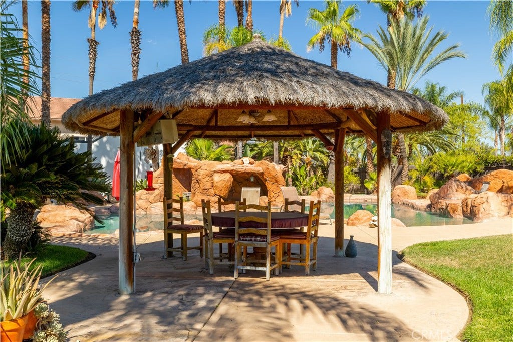 28690 Capano Bay Court, Menifee, CA 92584 Gazebo