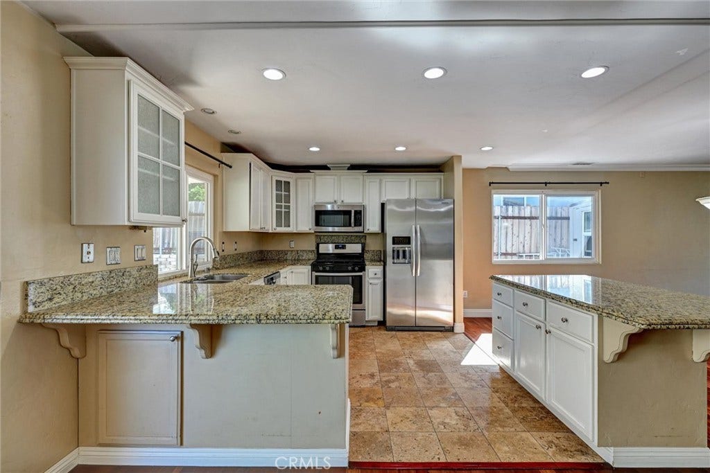 2082 Valley Lake Drive, El Cajon, CA 92020