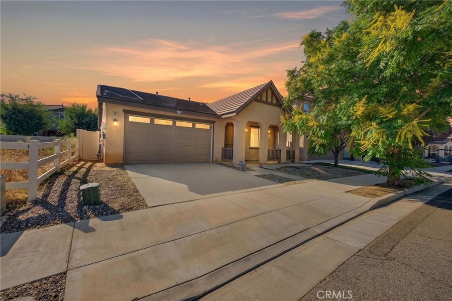 Property photo for 868 White Pepper, Hemet, CA