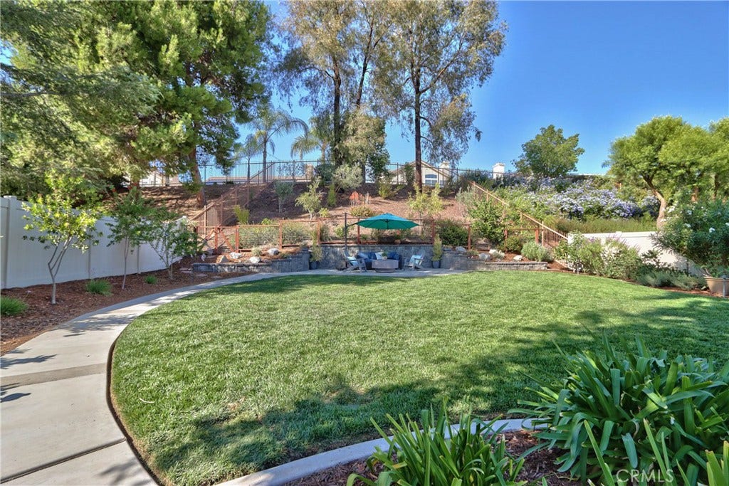 32098 Camino Seneco, Temecula, CA 92592 32098 Camino Seneco, Temecula, CA 92592