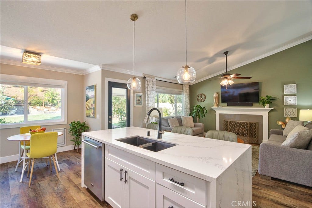 32098 Camino Seneco, Temecula, CA 92592 32098 Camino Seneco, Temecula, CA 92592