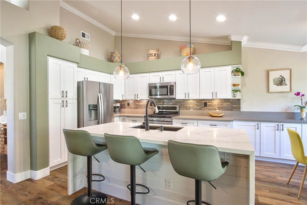 32098 Camino Seneco, Temecula, CA 92592 32098 Camino Seneco, Temecula, CA 92592