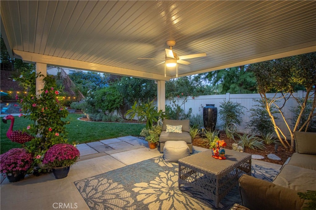 32098 Camino Seneco, Temecula, CA 92592 32098 Camino Seneco, Temecula, CA 92592