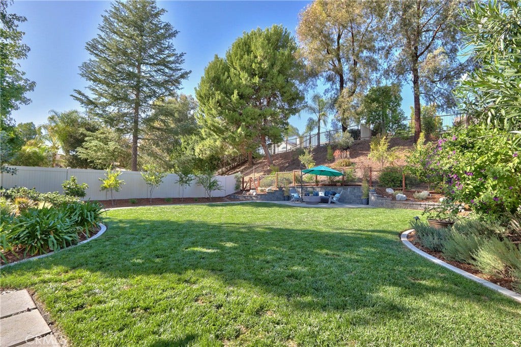 32098 Camino Seneco, Temecula, CA 92592 32098 Camino Seneco, Temecula, CA 92592