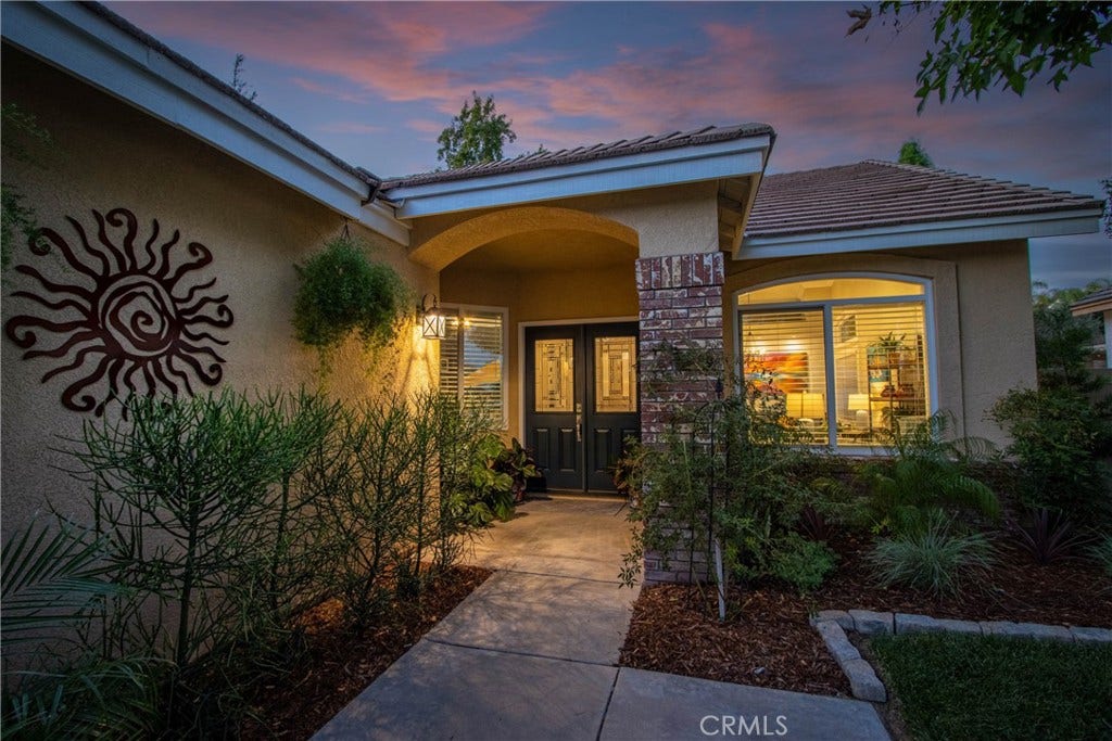 32098 Camino Seneco, Temecula, CA 92592 32098 Camino Seneco, Temecula, CA 92592