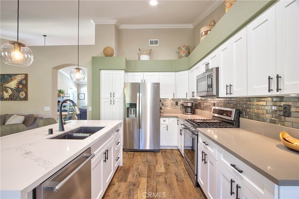 32098 Camino Seneco, Temecula, CA 92592 32098 Camino Seneco, Temecula, CA 92592