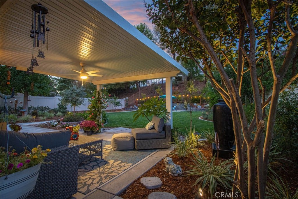 32098 Camino Seneco, Temecula, CA 92592 32098 Camino Seneco, Temecula, CA 92592