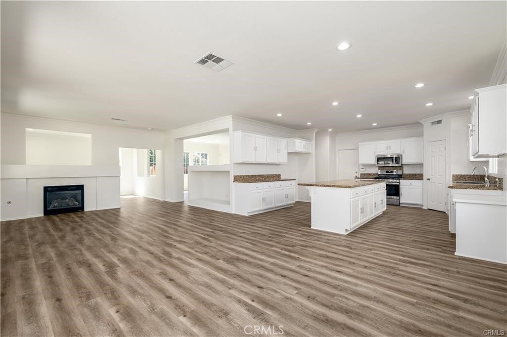 23626 Black Oak, Murrieta, CA 92562 23626 Black Oak, Murrieta, CA 92562