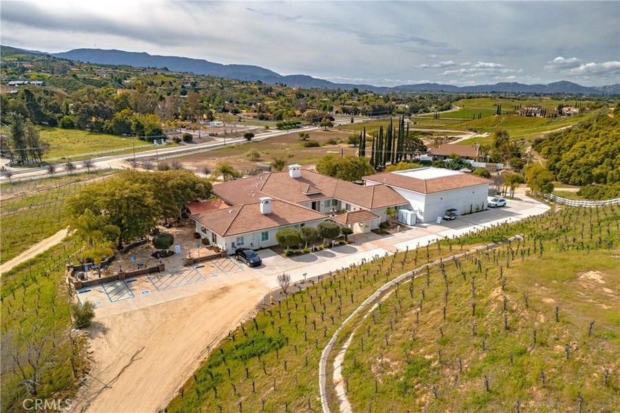 Property photo for 40230 De Portola Road, Temecula, CA