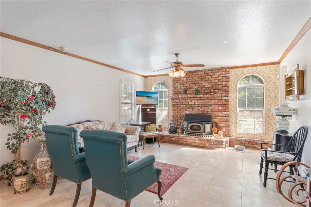 32162 Leslie Street, Wildomar, CA 92595 32162 Leslie Street, Wildomar, CA 92595