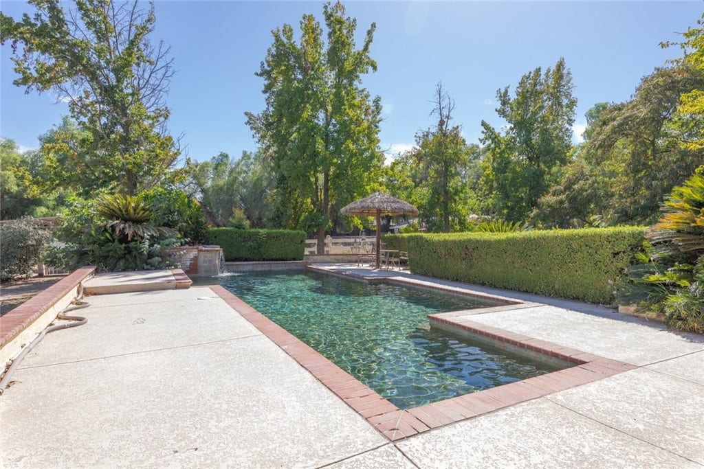 32162 Leslie Street, Wildomar, CA 92595 32162 Leslie Street, Wildomar, CA 92595
