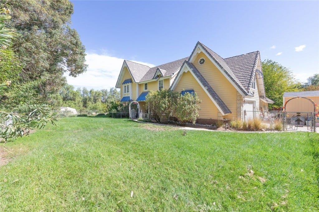 32162 Leslie Street, Wildomar, CA 92595 32162 Leslie Street, Wildomar, CA 92595