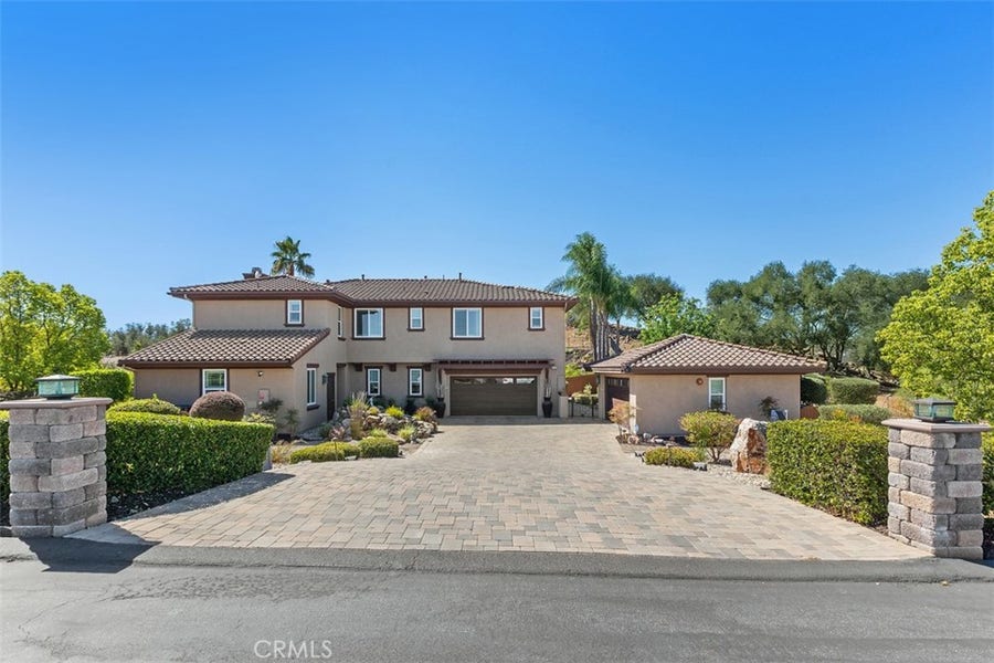 Property photo for 27130 Tumbleweed Trail, Valley Center, CA