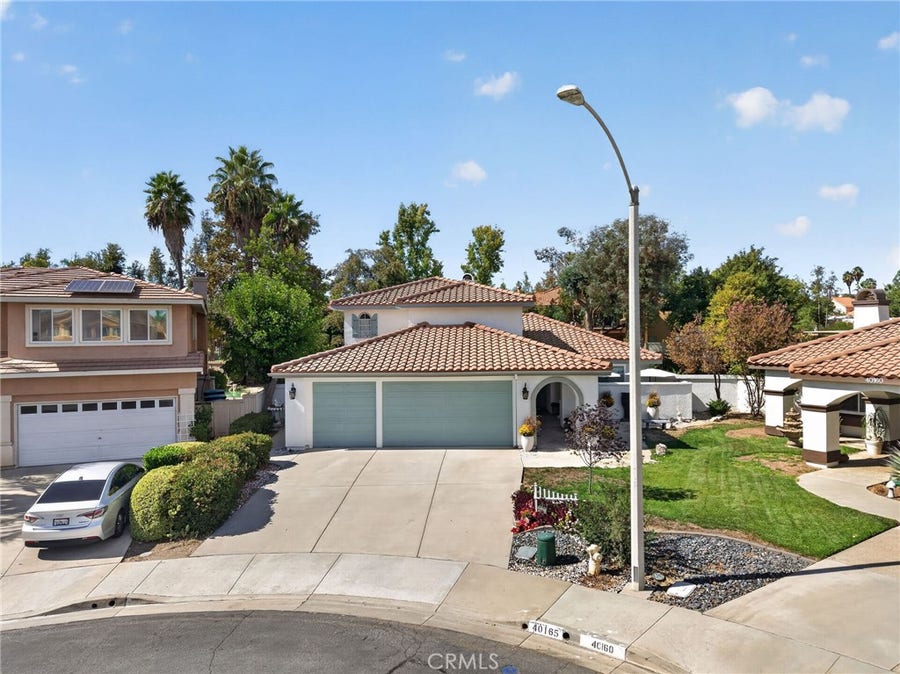 Property photo for 40165 Corte Flamenco, Murrieta, CA