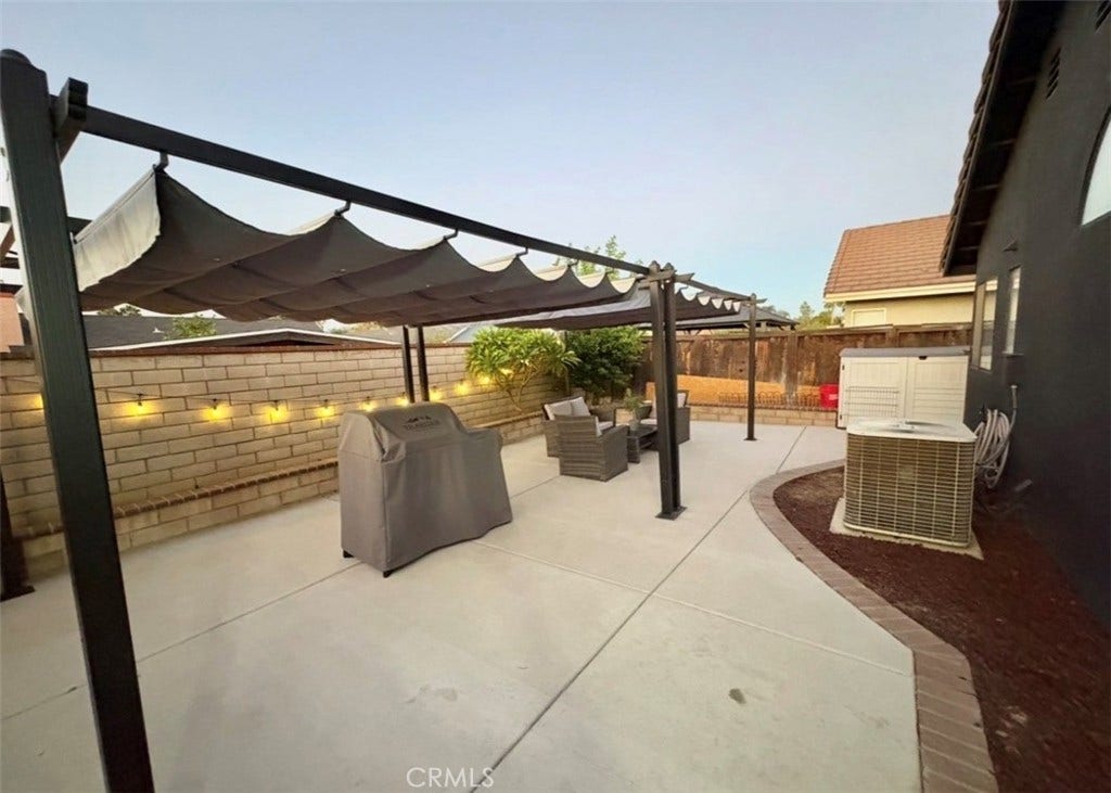 518 Lassa Way, Perris, CA 92571 518 Lassa Way, Perris, CA 92571