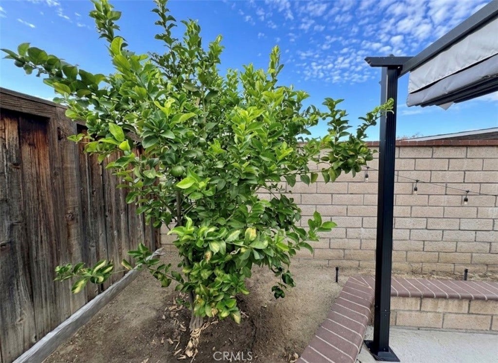518 Lassa Way, Perris, CA 92571 518 Lassa Way, Perris, CA 92571