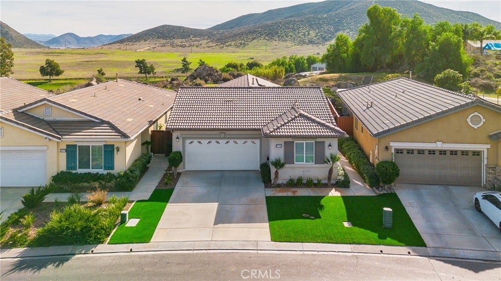 8731 Mann Lane, Hemet, CA 92545 8731 Mann Lane, Hemet, CA 92545