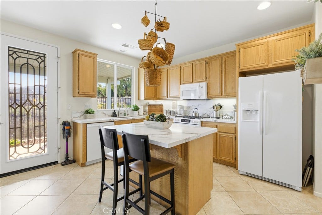 8731 Mann Lane, Hemet, CA 92545 8731 Mann Lane, Hemet, CA 92545