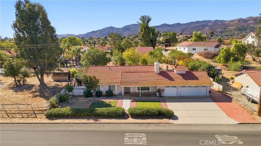 Property photo for 21465 Walnut, Wildomar, CA