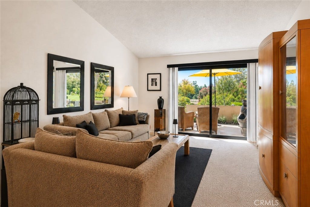 17808 Corte Huasco Street, #60, San Diego, CA 92128