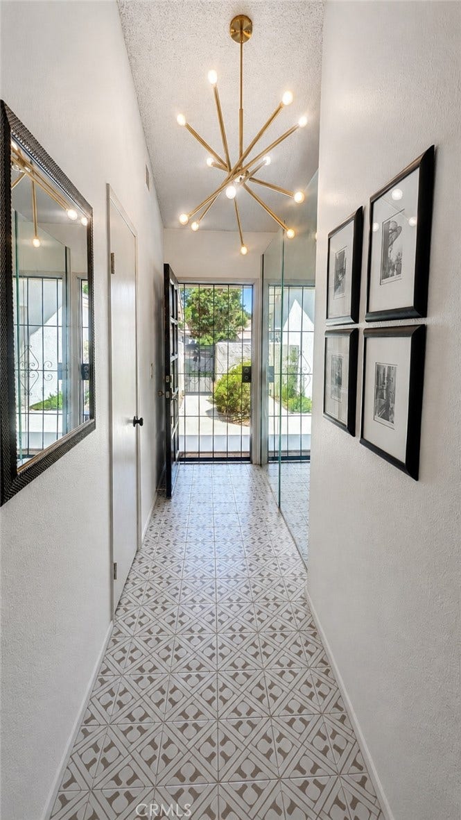 17808 Corte Huasco Street, #60, San Diego, CA 92128