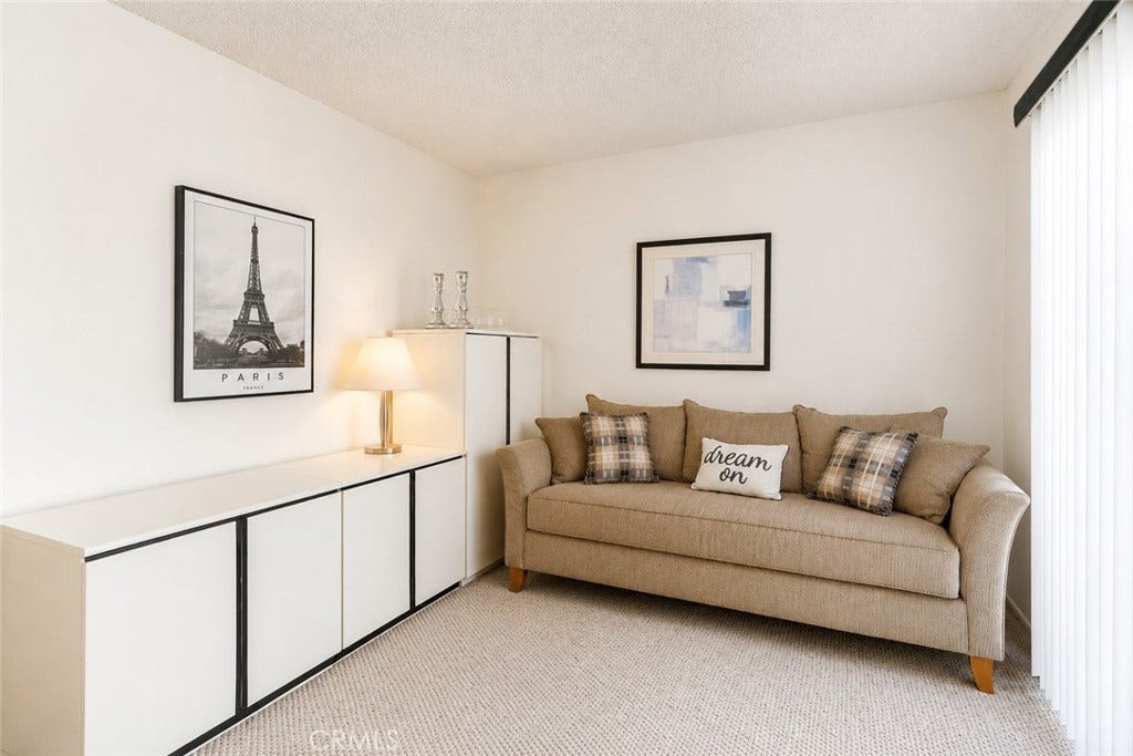 17808 Corte Huasco Street, #60, San Diego, CA 92128