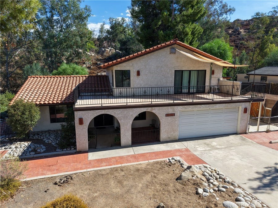 Property photo for 41805 Vermont Street, Hemet, CA