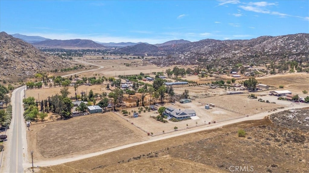 23711 California Avenue, Hemet, CA 92545 23711 California Avenue, Hemet, CA 92545