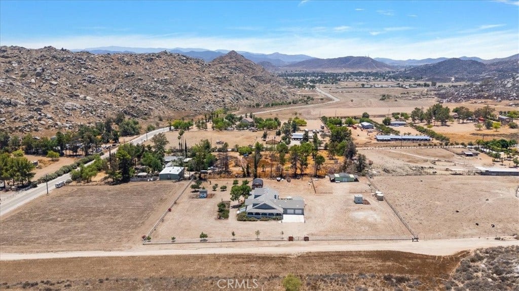 23711 California Avenue, Hemet, CA 92545 23711 California Avenue, Hemet, CA 92545