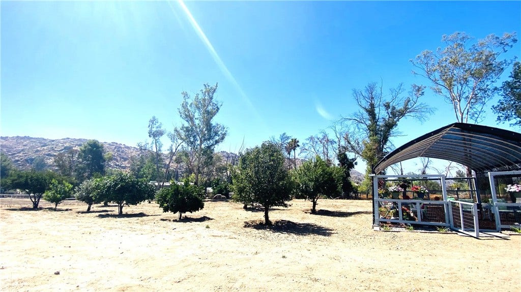 23711 California Avenue, Hemet, CA 92545 23711 California Avenue, Hemet, CA 92545