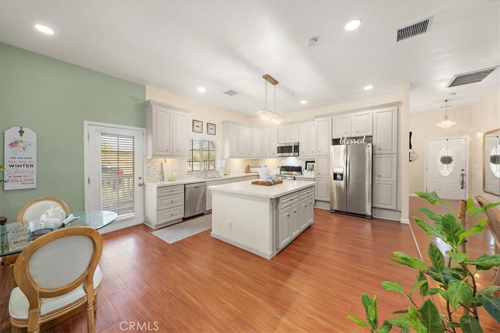 23711 California Avenue, Hemet, CA 92545 23711 California Avenue, Hemet, CA 92545