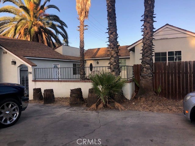 296 PALM AVE, Hemet, CA 92543 296 PALM AVE, Hemet, CA 92543