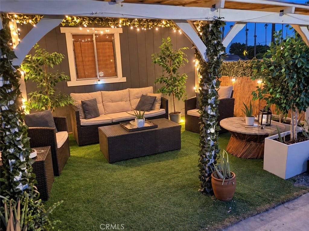 73741 Broadmoor Drive, Thousand Palms, CA 92276 Virtual Twilight Staging