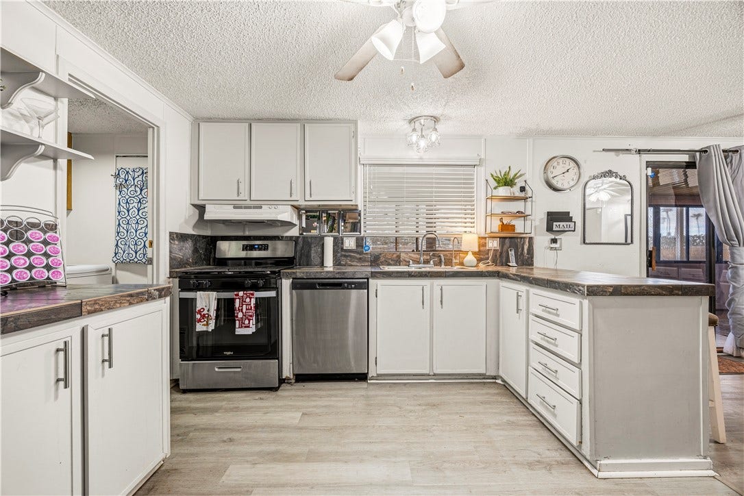 73741 Broadmoor Drive, Thousand Palms, CA 92276 73741 Broadmoor Drive, Thousand Palms, CA 92276