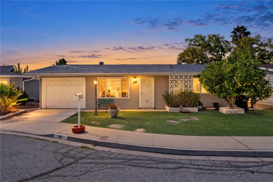 Property photo for 811 S Alessandro, Hemet, CA