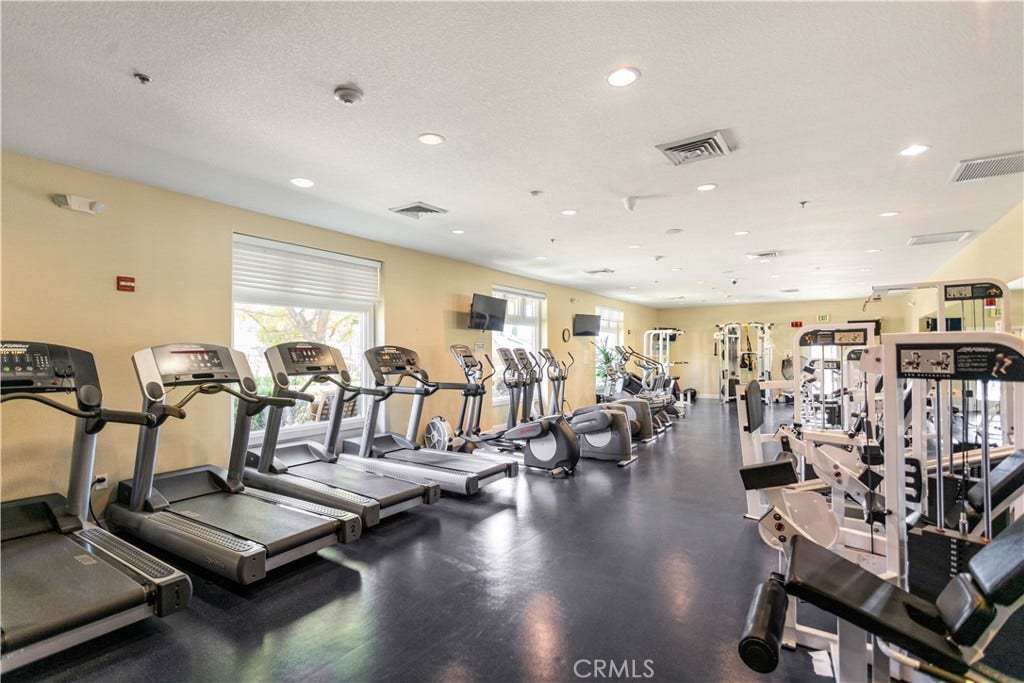 34581 Collier Falls Court, Temecula, CA 92592 MORGAN HILL COMMUNITY