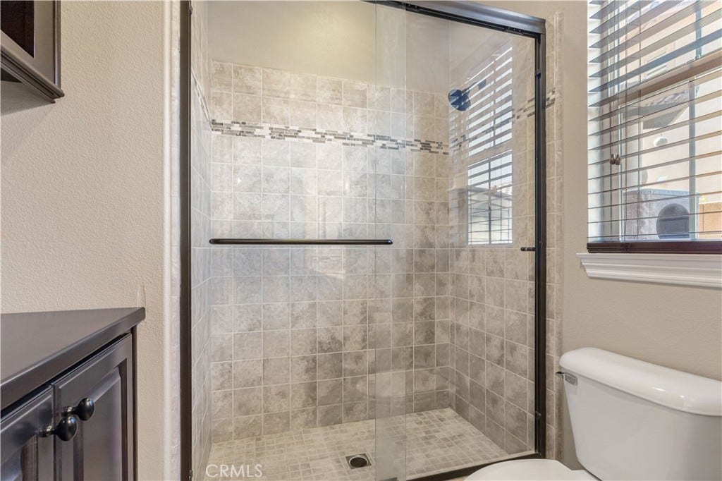 34581 Collier Falls Court, Temecula, CA 92592 SHOWER in BEDROOM 3 SUITE