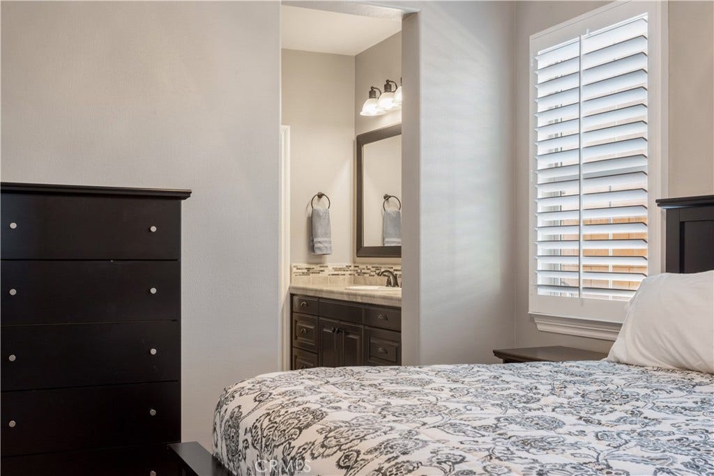 34581 Collier Falls Court, Temecula, CA 92592 BEDROOM 3 has PRIVATE BATHROOM